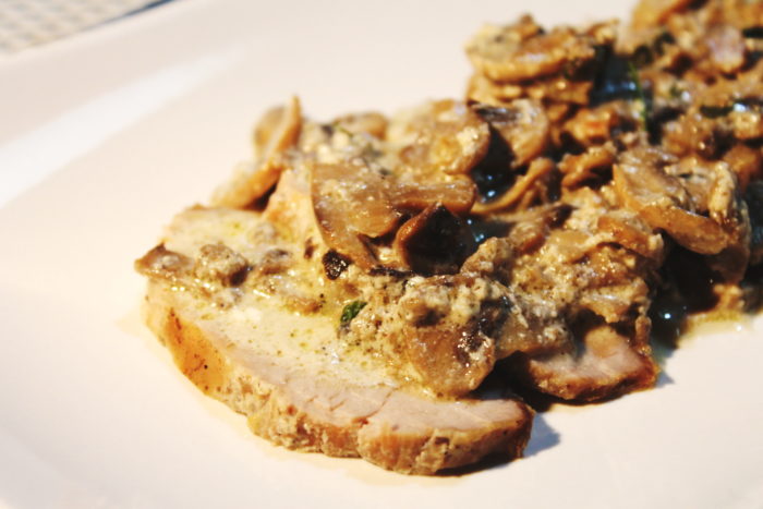 Vitello con salsa al latte e funghi - Ricette Passo Passo con foto